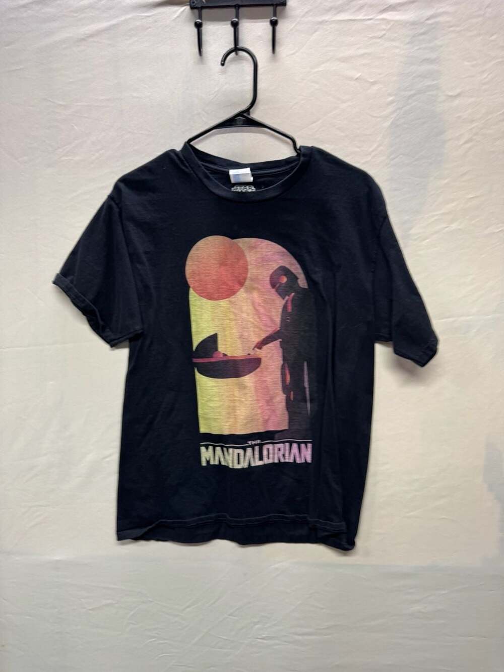 Port & Company Star Wars The Mandalorian A Warm Meeting Graphic T-Shirt Black L